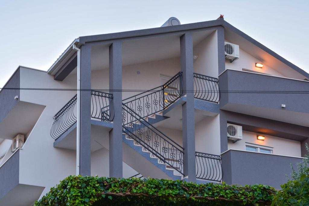 Luxury Apartments Villa Tea Trogir Exterior photo